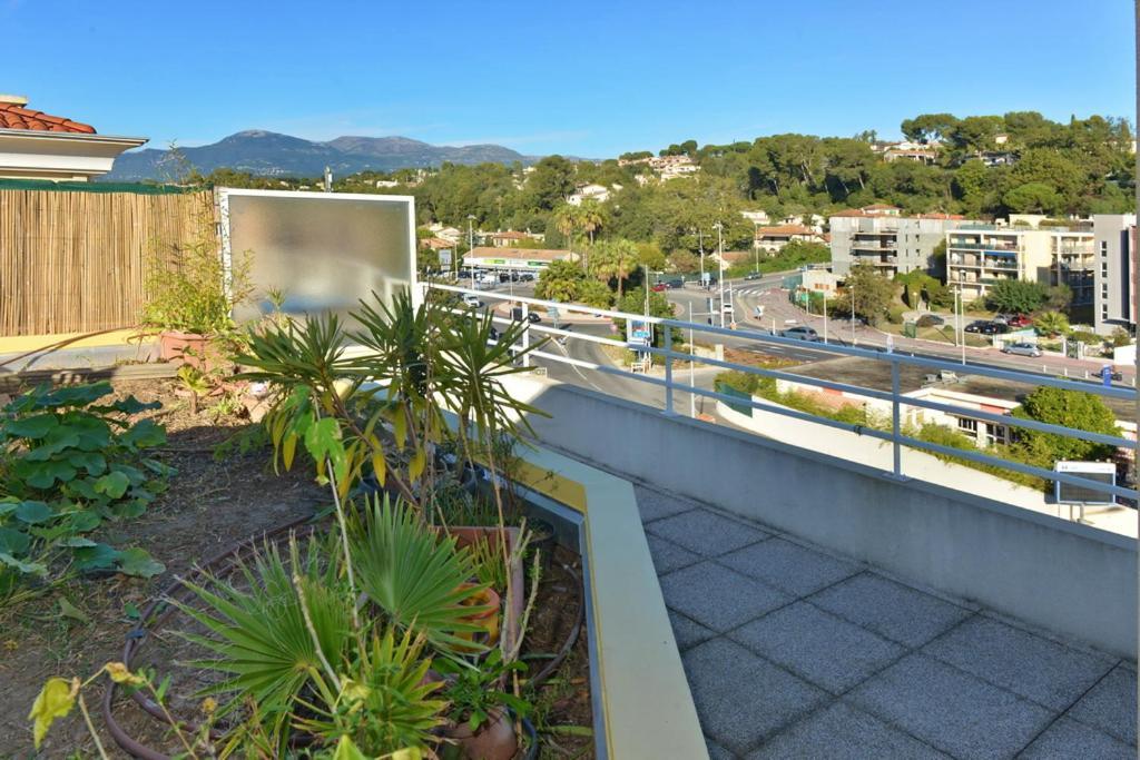 Jardin D'Azur Proche Mer Кан сюр Мер Екстериор снимка